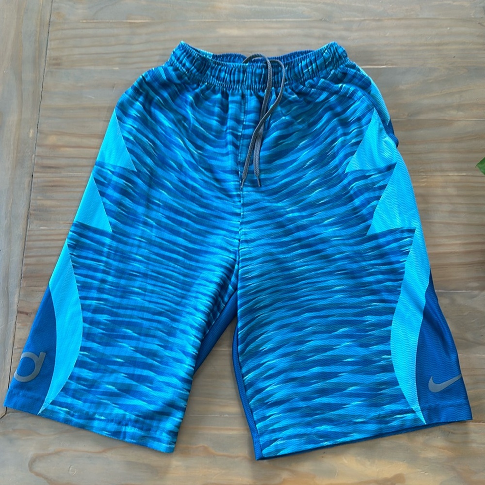 Nike Dri-Fit Youth Xl Long Length Shorts